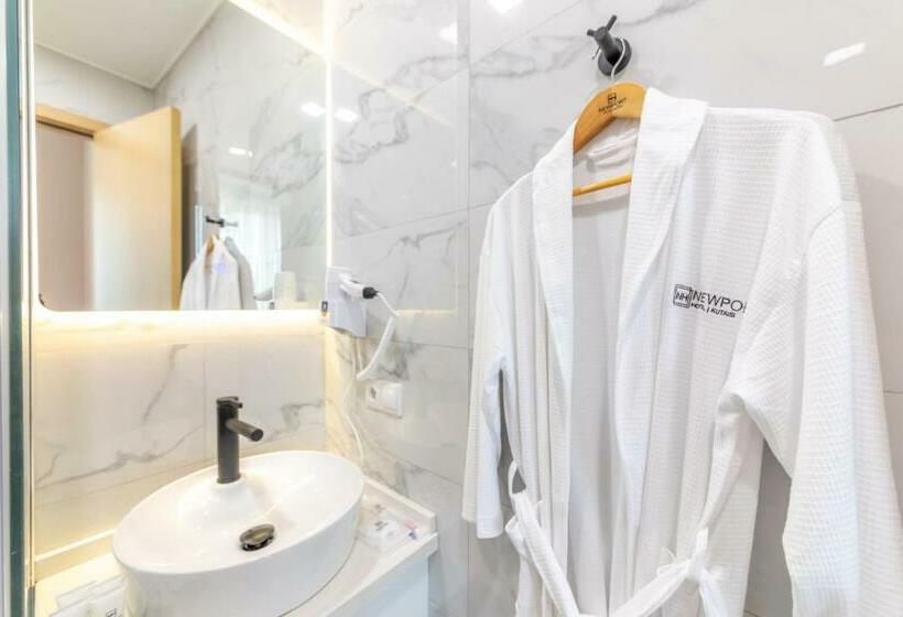 StandaardKamer, Newport Hotel Kutaisi