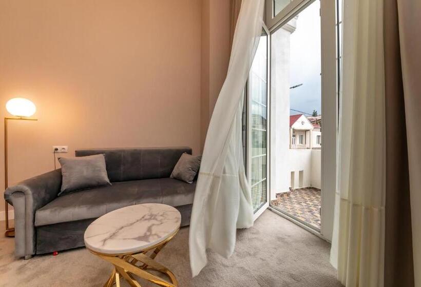 Superior Suite, Newport Hotel Kutaisi