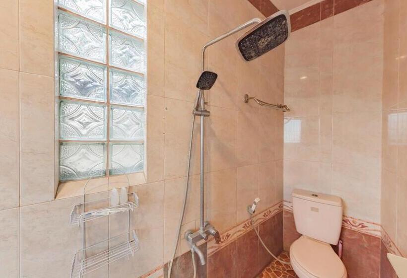 اتاق استاندارد, Urbanview Hotel Villa Surya Bandung