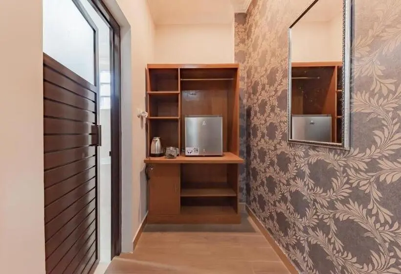 ファミリールーム, Urbanview Hotel Villa Surya Bandung