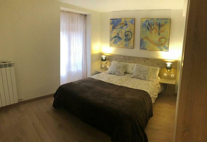 Апартаменты 1 Спальня, Apartahotel Canfranc