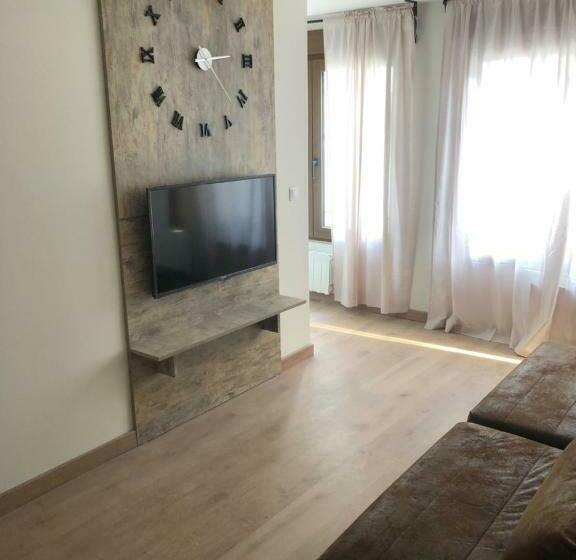 Апартаменты 1 Спальня, Apartahotel Canfranc