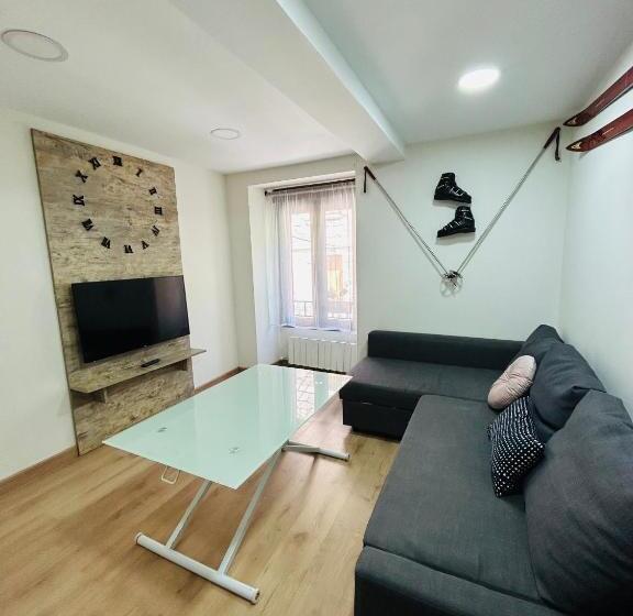 آپارتمان 1 خوابه, Apartahotel Canfranc