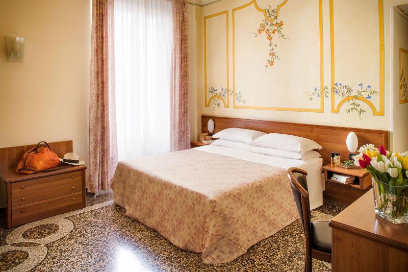 اتاق لوکس, Grand Zuri Ketapang