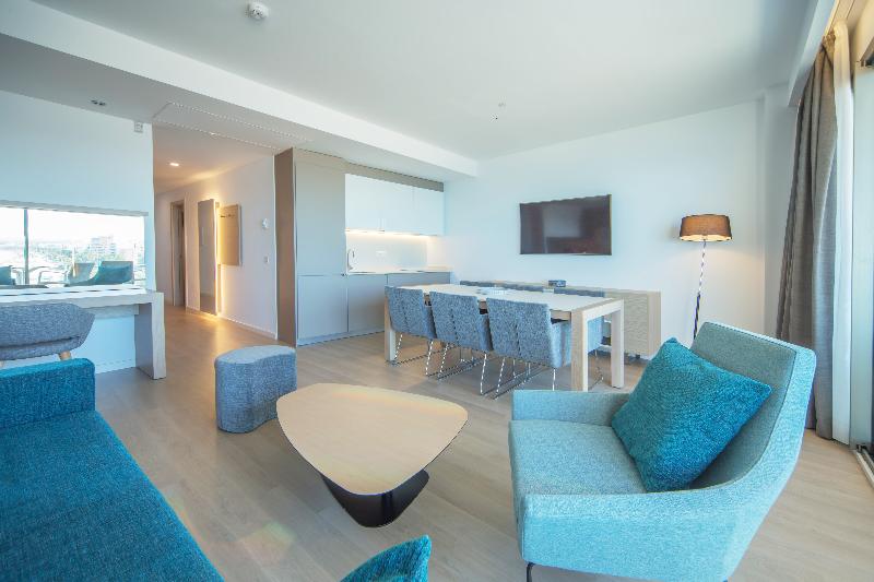 اتاق لوکس, Grand Zuri Ketapang