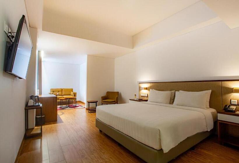 اتاق لوکس با تخت بزرگ, Grand Zuri Ketapang