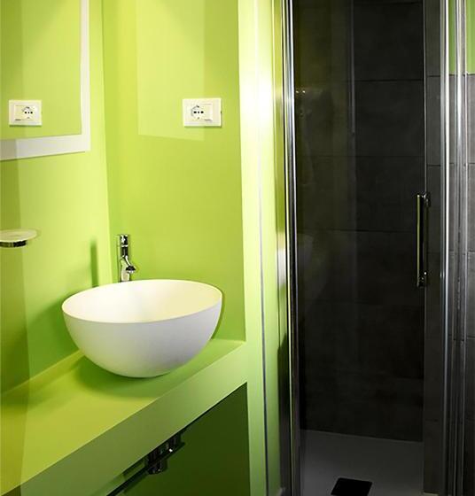 Четырехместный Номер Стандарт с Балконом, Ondina