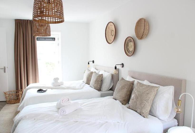 غرفة عائلية, Paradis Zandvoort