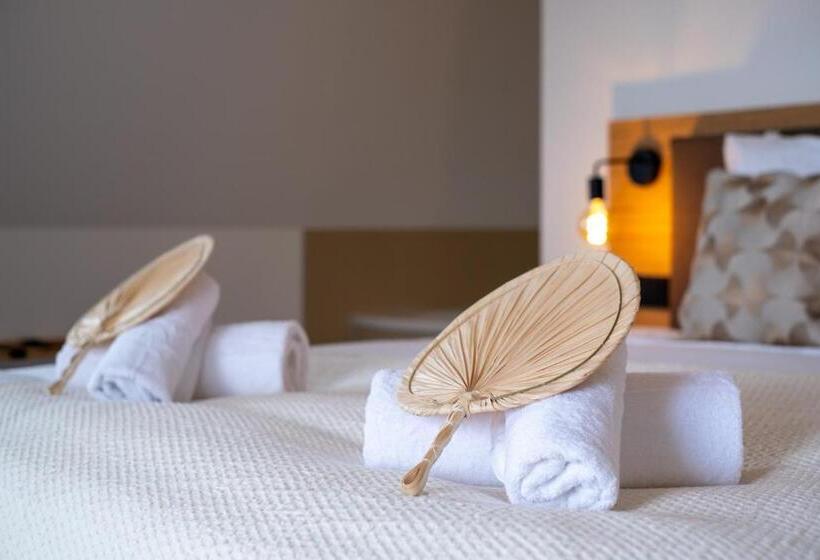 جناح مزوَّد بشرفة, Paradis Zandvoort