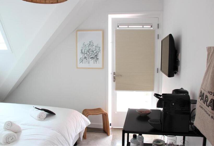 غرفة أساسية, Paradis Zandvoort