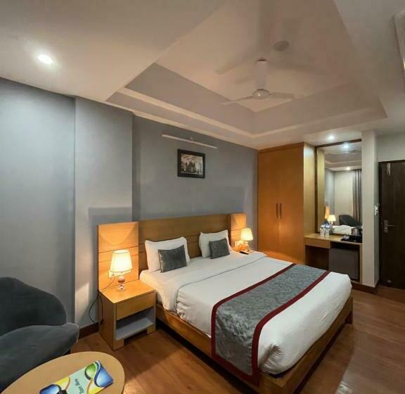 חדר סטנדרט, Sarvin