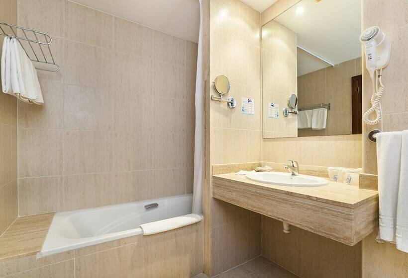 标准间, Garbí Cala Millor