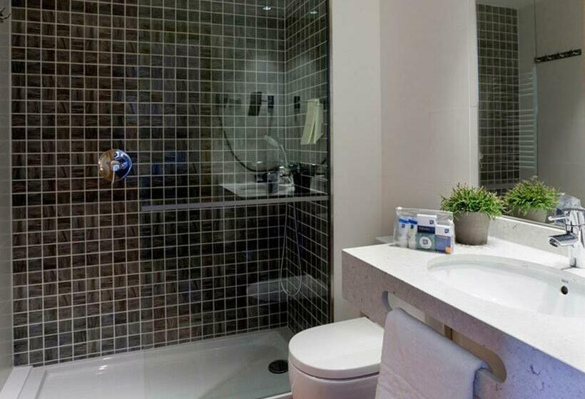 Люкс Боковой Вид на Море, Blaumar