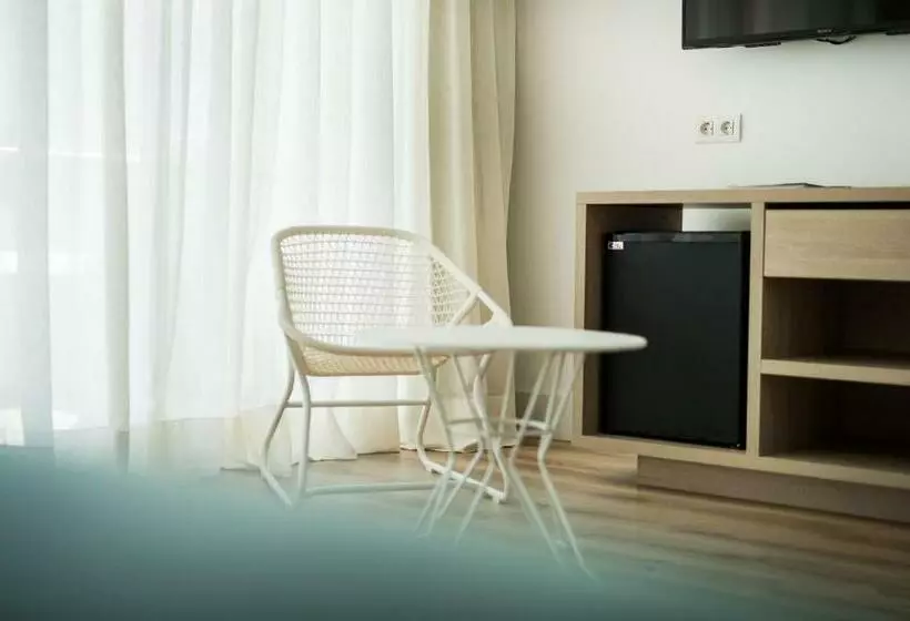 Premium Suite Pooludsigt, Blaumar