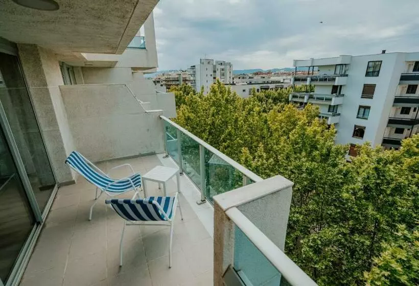Suite with Terrace, Blaumar