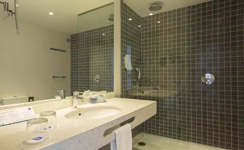 Premium Suite, Blaumar