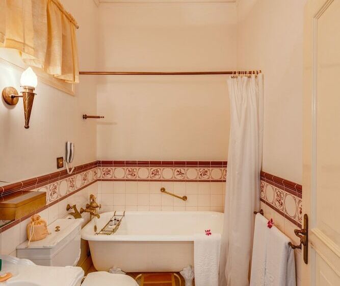 اتاق سوپریور, Dalat Palace Heritage