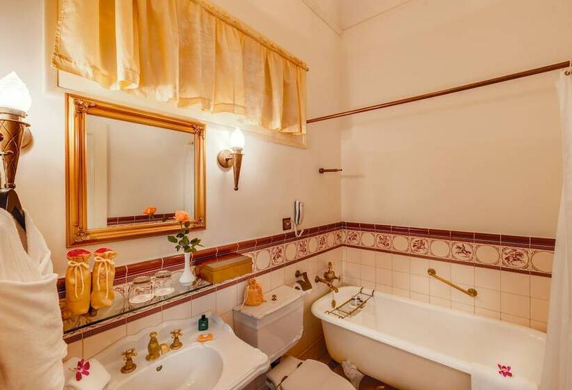 اتاق سوپریور, Dalat Palace Heritage