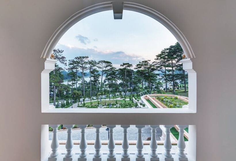 اتاق لوکس, Dalat Palace Heritage