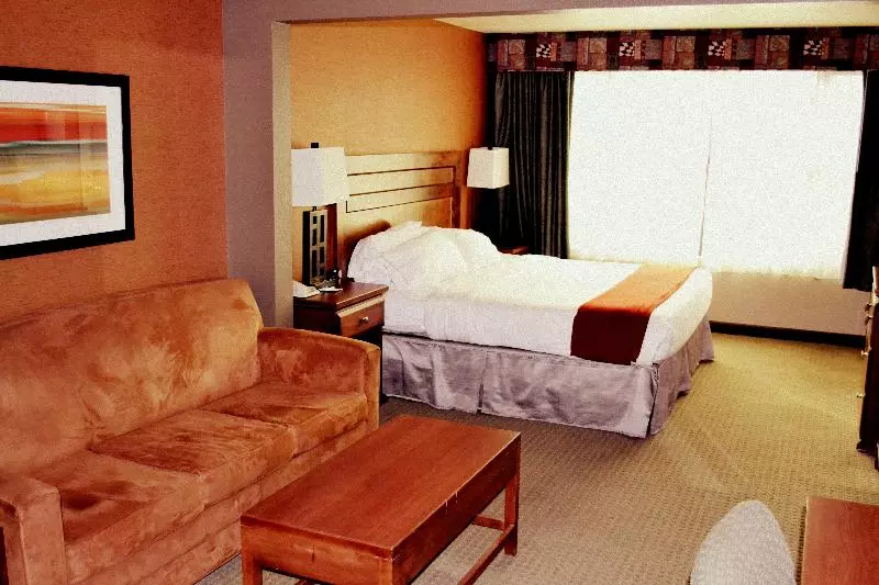 اتاق استاندارد با تخت بزرگ, Holiday Inn Express & Suites Bozeman West, An Ihg