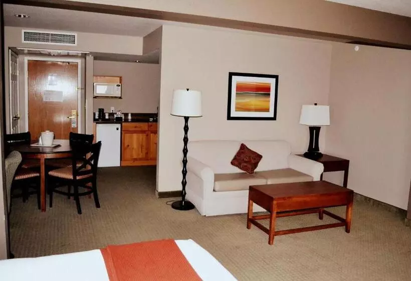سوییت جونیور, Holiday Inn Express & Suites Bozeman West, An Ihg