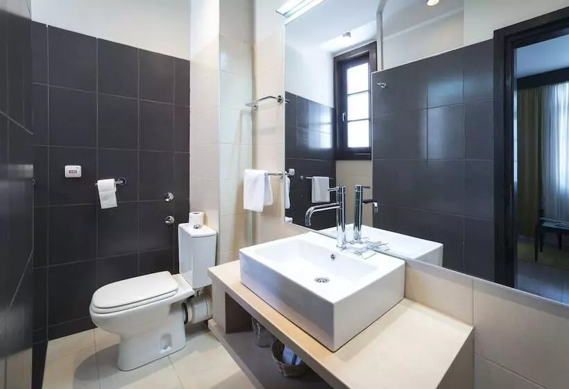 スタンダードシングルルーム, Mercure Belgrade Excelsior