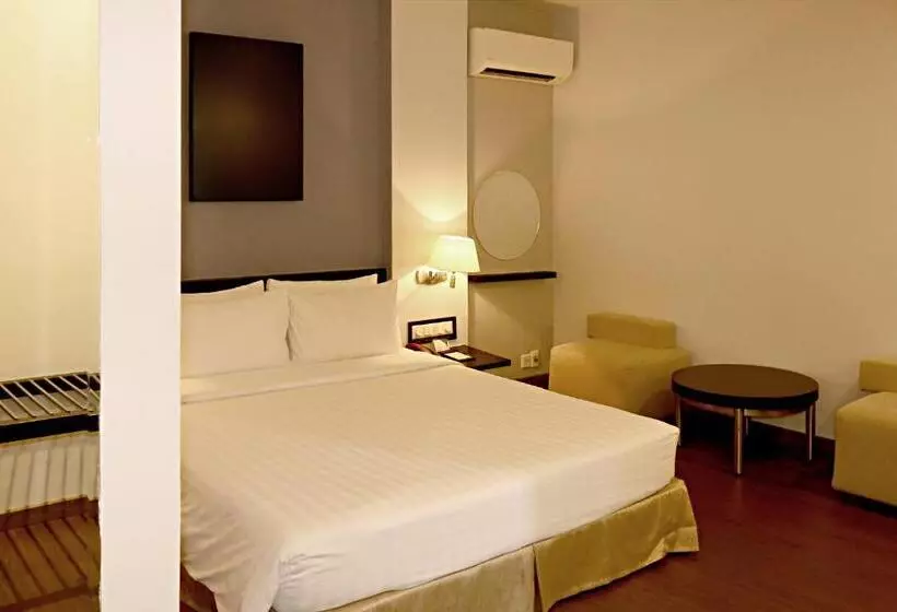 デラックスルーム, Palace Hotel Saigon