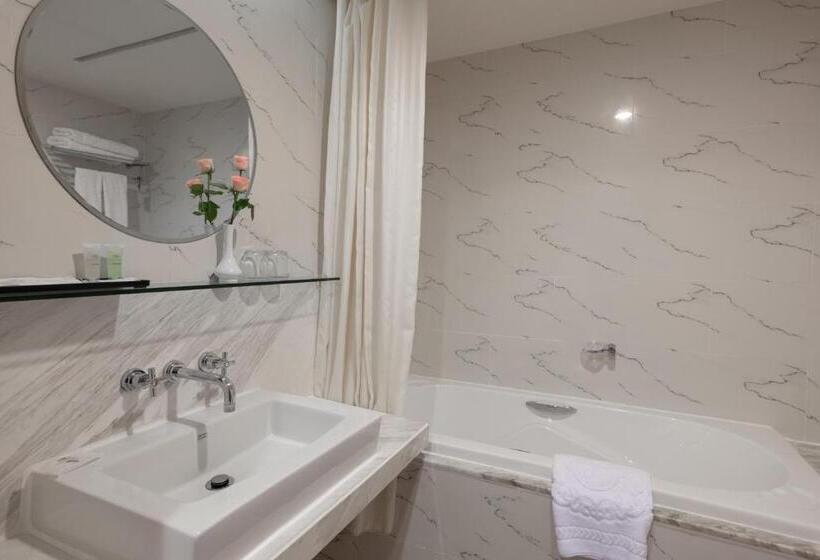 اتاق لوکس با چشم‌انداز, Palace Hotel Saigon