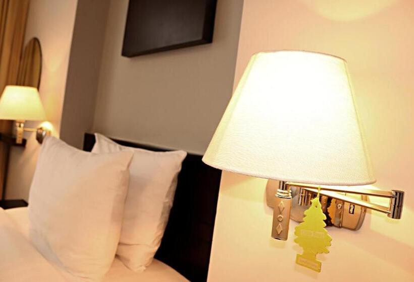 اتاق لوکس با چشم‌انداز, Palace Hotel Saigon