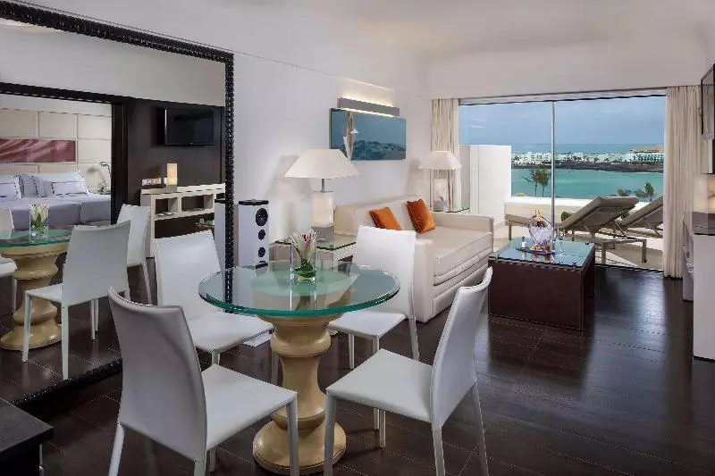 سوییت, Paradisus by Meliá Salinas Lanzarote
