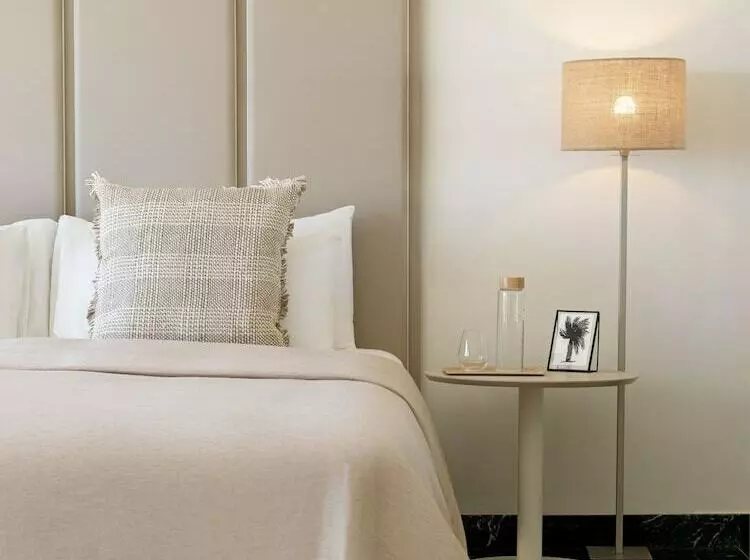 سوییت جونیور با چشم‌انداز دریا, Paradisus by Meliá Salinas Lanzarote