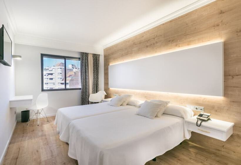 标准间, Sansi Park