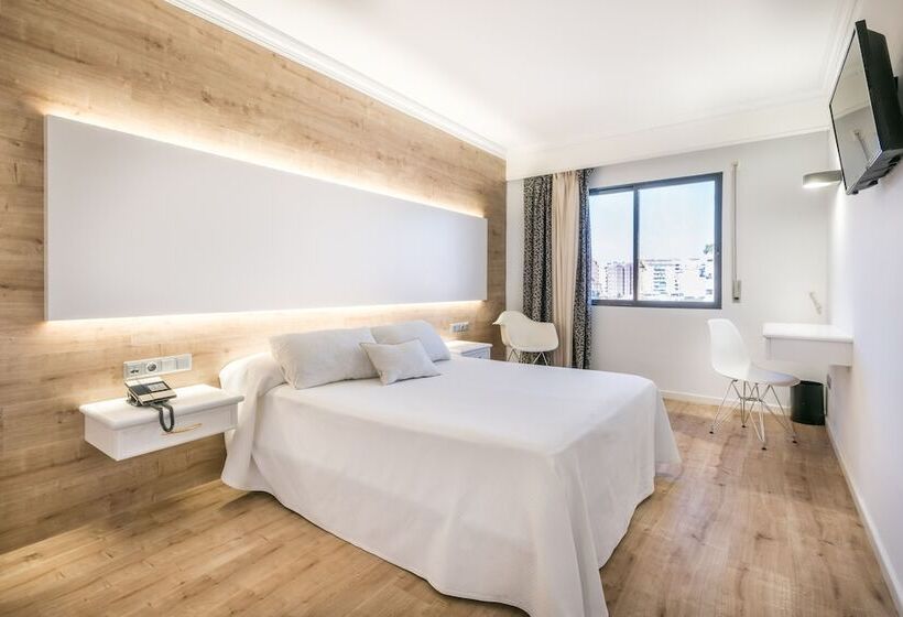 标准间, Sansi Park