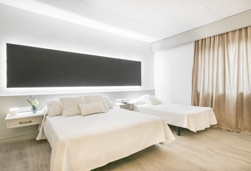 标准三人间, Sansi Park