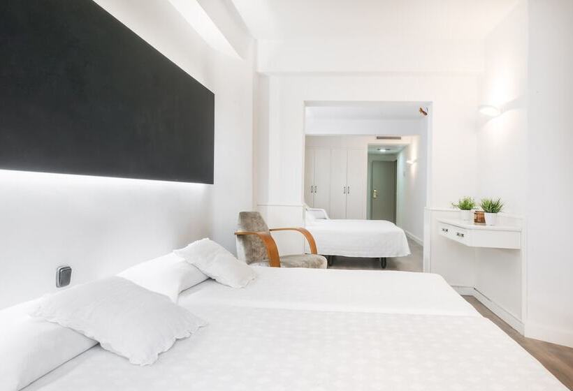 四人标准间, Sansi Park