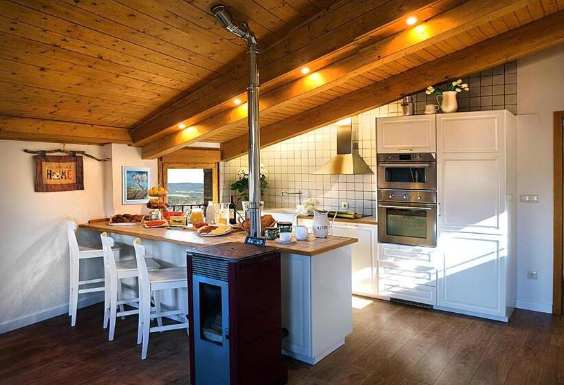 דירת חדר, Santa Maria De Alquezar