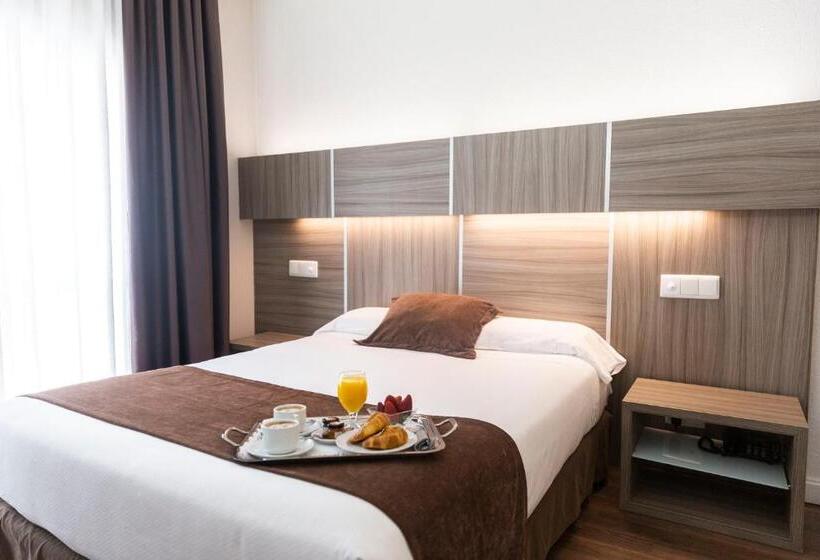 اتاق استاندارد, Serrano