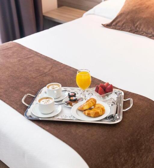 اتاق استاندارد, Serrano