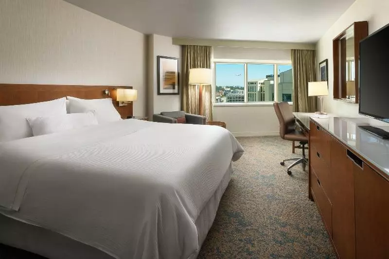 اتاق استاندارد با تخت بزرگ, The Westin San Diego Bayview