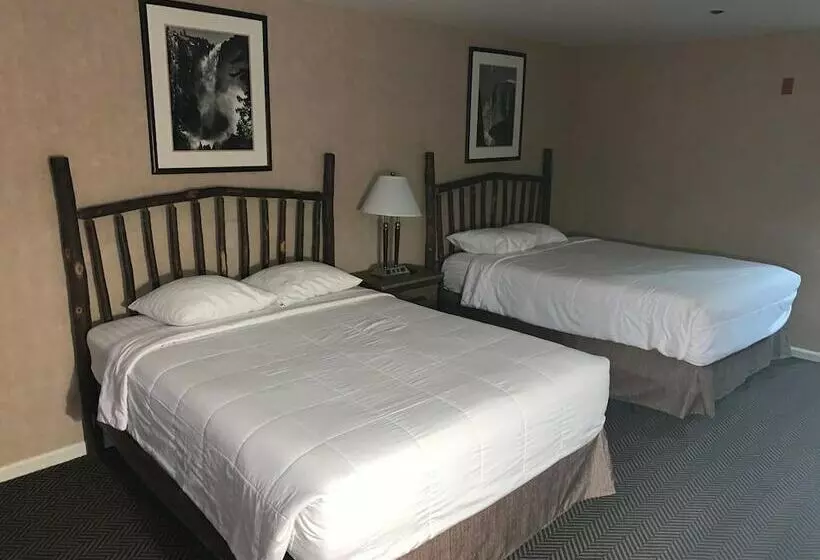 デラックスルーム, Yosemite View Lodge