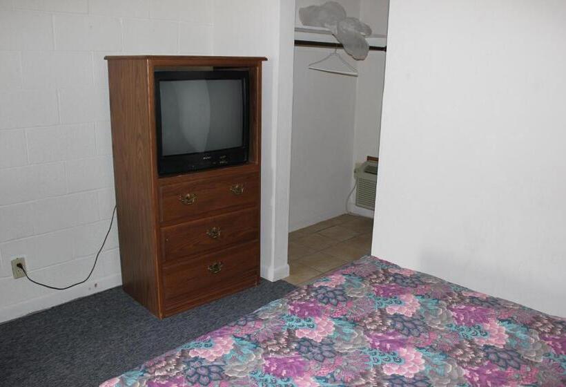 2ダブルベッドのスタンダードルーム, Hastings Inn