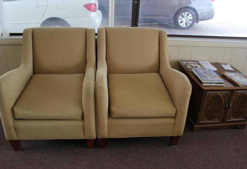 标准间, Hastings Inn