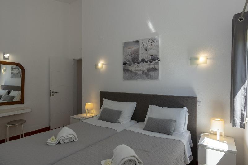 اتاق لوکس با چشمانداز دریا, Furama Resort Danang