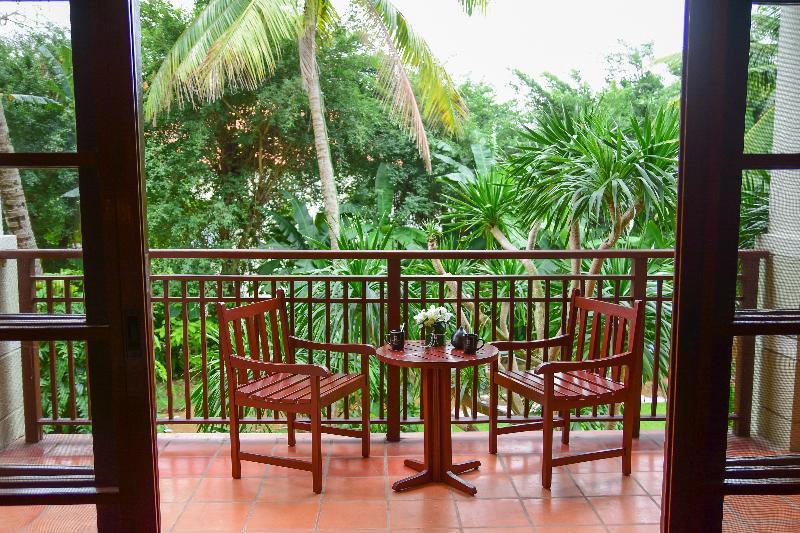 اتاق سوپریور با چشمانداز باغ, Furama Resort Danang