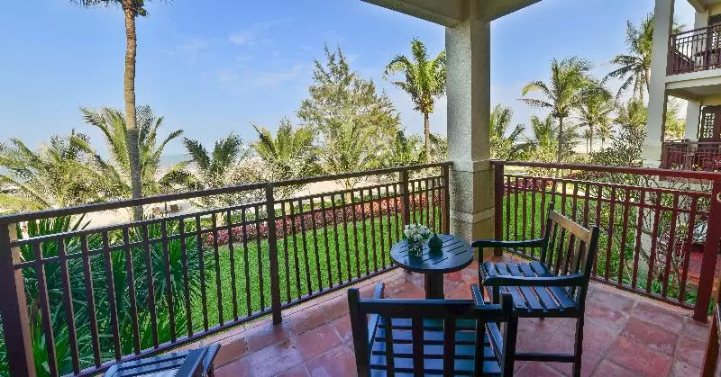 استودیوی استاندارد با چشم‌انداز دریا, Furama Resort Danang