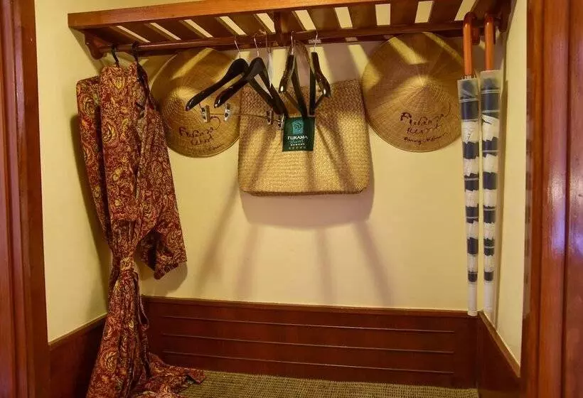 اتاق سوپریور با چشم‌انداز باغ, Furama Resort Danang