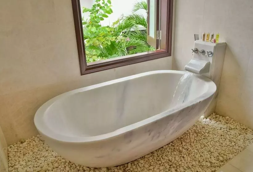 ویلای 2 خوابه, Furama Resort Danang