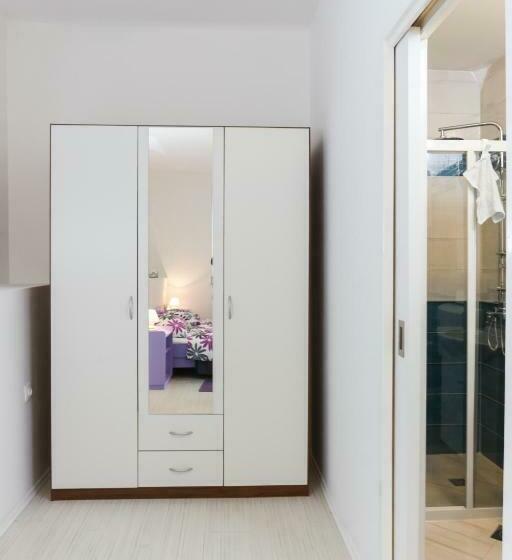 דירת חדר, Apartment Saulan