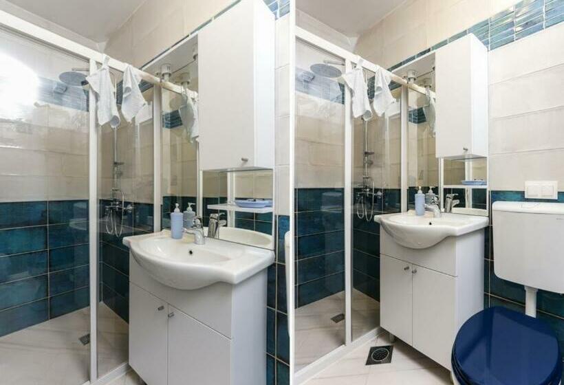 דירת חדר, Apartment Saulan