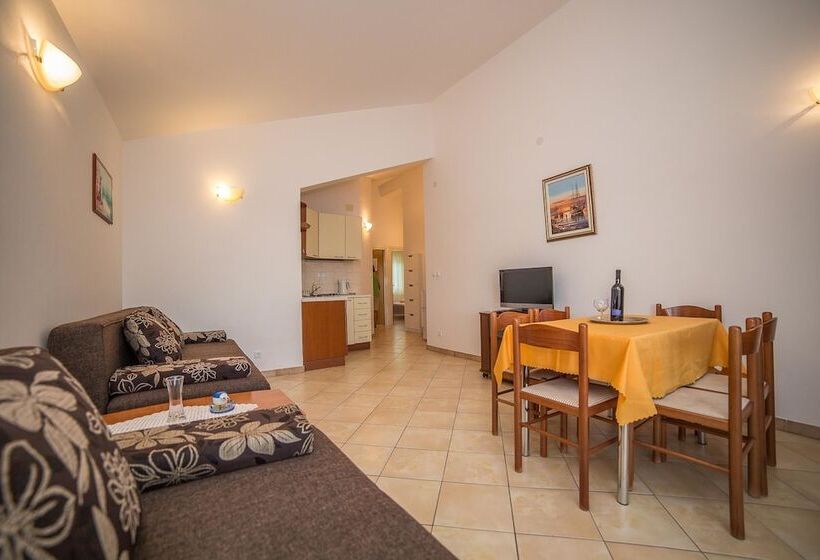 דירת חדר, Apartments Villa Sea
